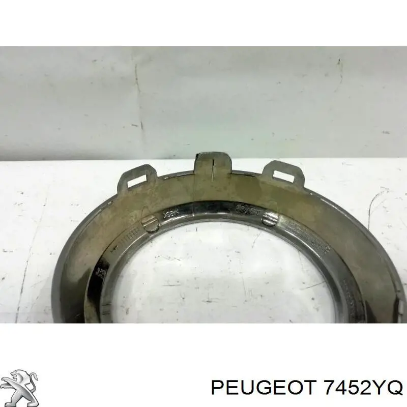 Окантовка противотуманки Peugeot/Citroen 7452YQ цена, от 210.86 USD