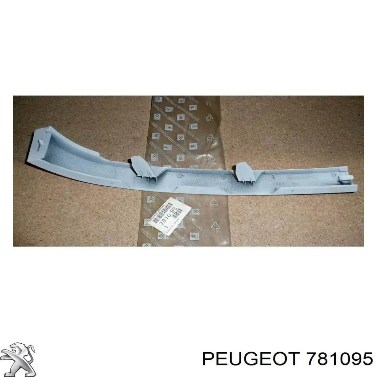 Купить 781095 Peugeot/Citroen Ресничка (накладка) левой фары