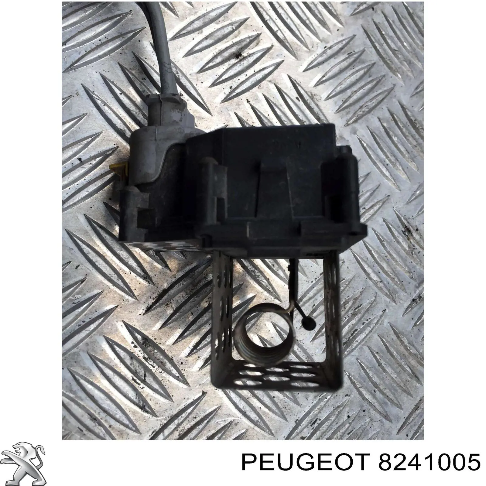  8241005 Peugeot/Citroen