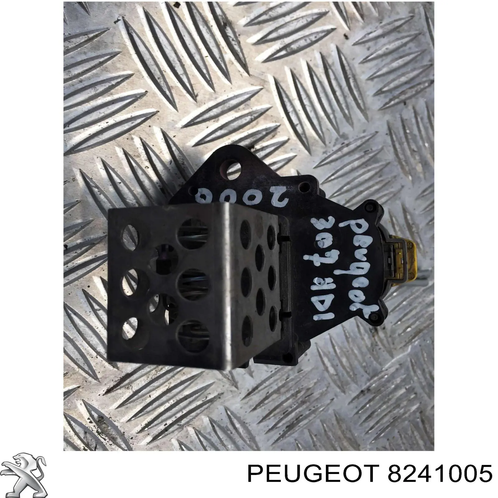 Регулятор оборотов вентилятора, блок управления Peugeot/Citroen 8241005 цена, от 12.67 USD