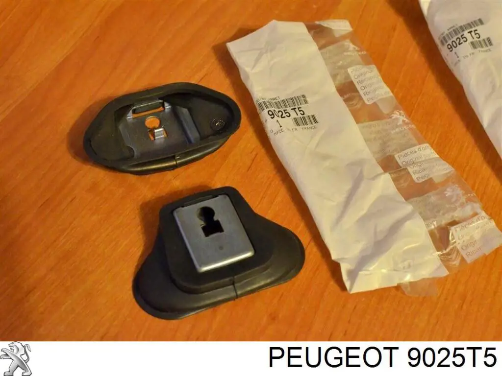 00009025T5 Peugeot/Citroen прокладка ограничителя двери