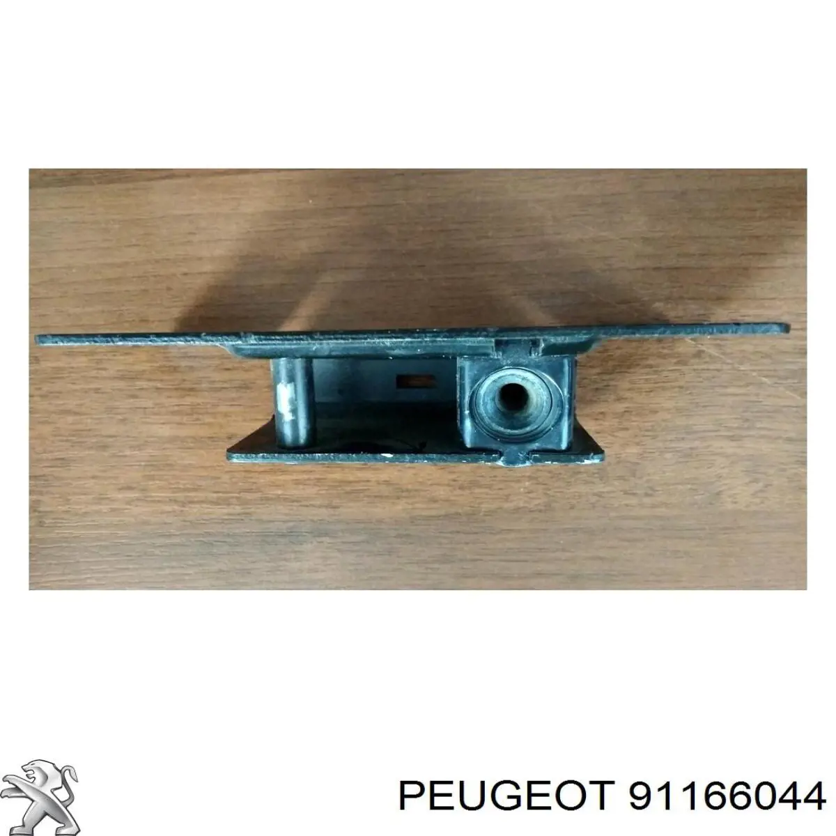 Купить GP91166044 GP Замок двери задней правой распашной верхний