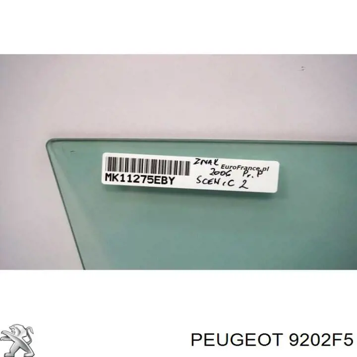 Стекло двери передней правой 9202F5 Peugeot/Citroen