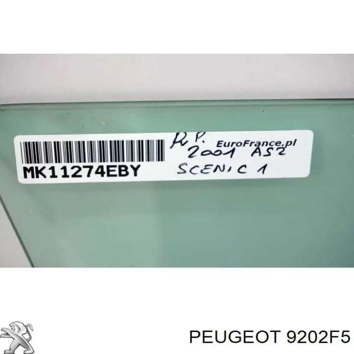 Стекло передней правой двери Peugeot/Citroen 9202F5