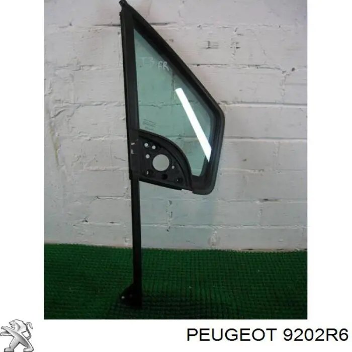 Купить 9202R6 Peugeot/Citroen Стекло-форточка двери передней правой