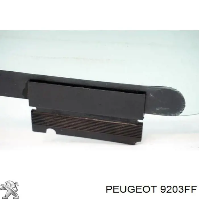 Стекло задней двери, левой Peugeot/Citroen 9203FF цена, от 21.16 USD