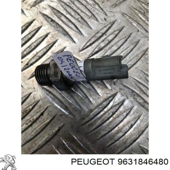 9631846480 Peugeot/Citroen датчик давления масла