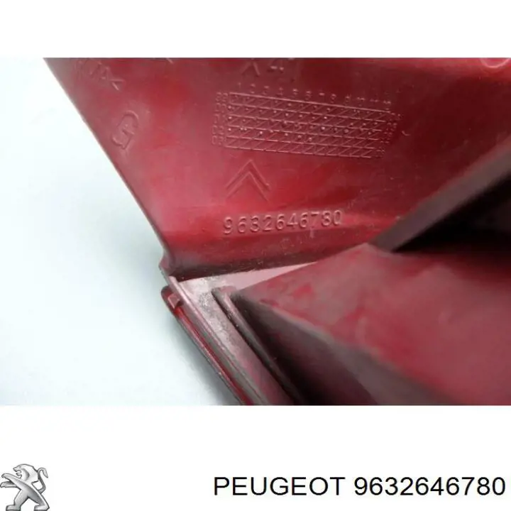 Фонарь задний левый 9632646780 Peugeot/Citroen