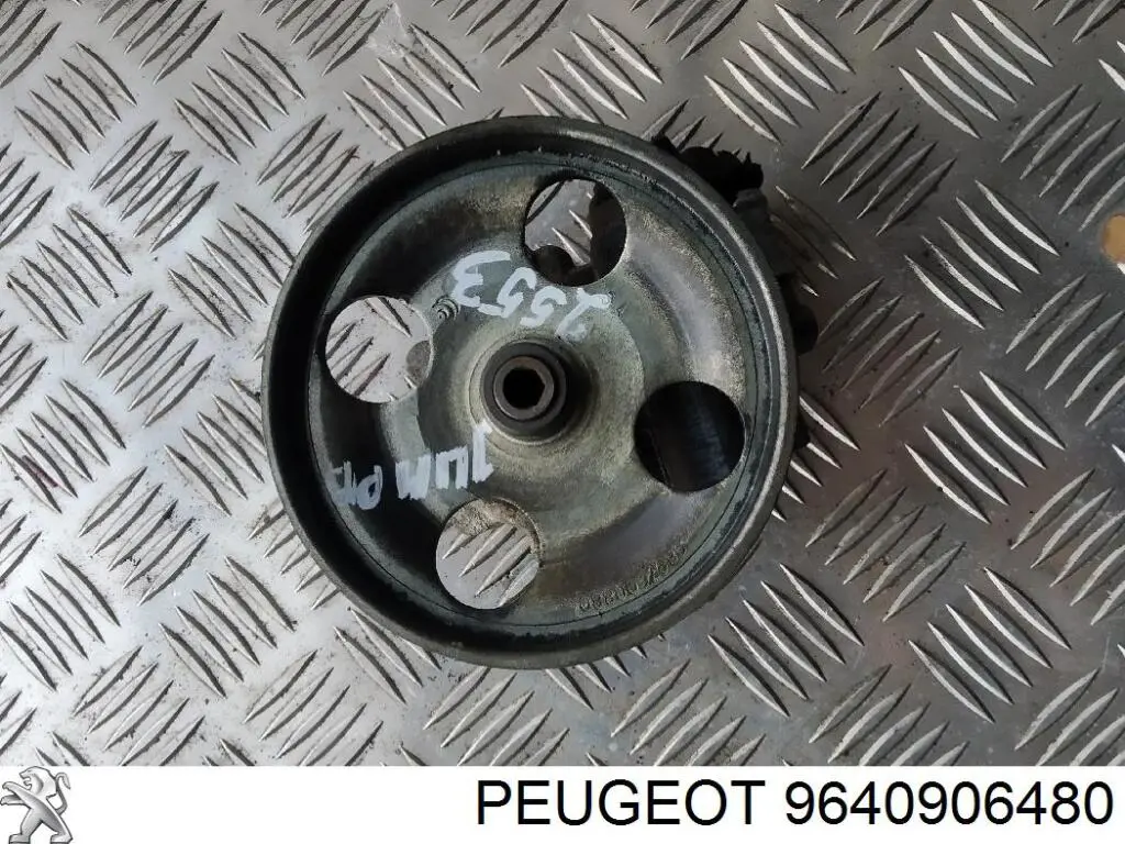 Насос гидроусилителя руля (ГУР) Peugeot/Citroen 9640906480