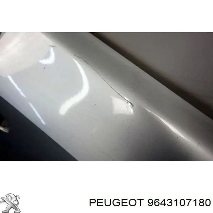 Правое крыло Peugeot/Citroen 9643107180