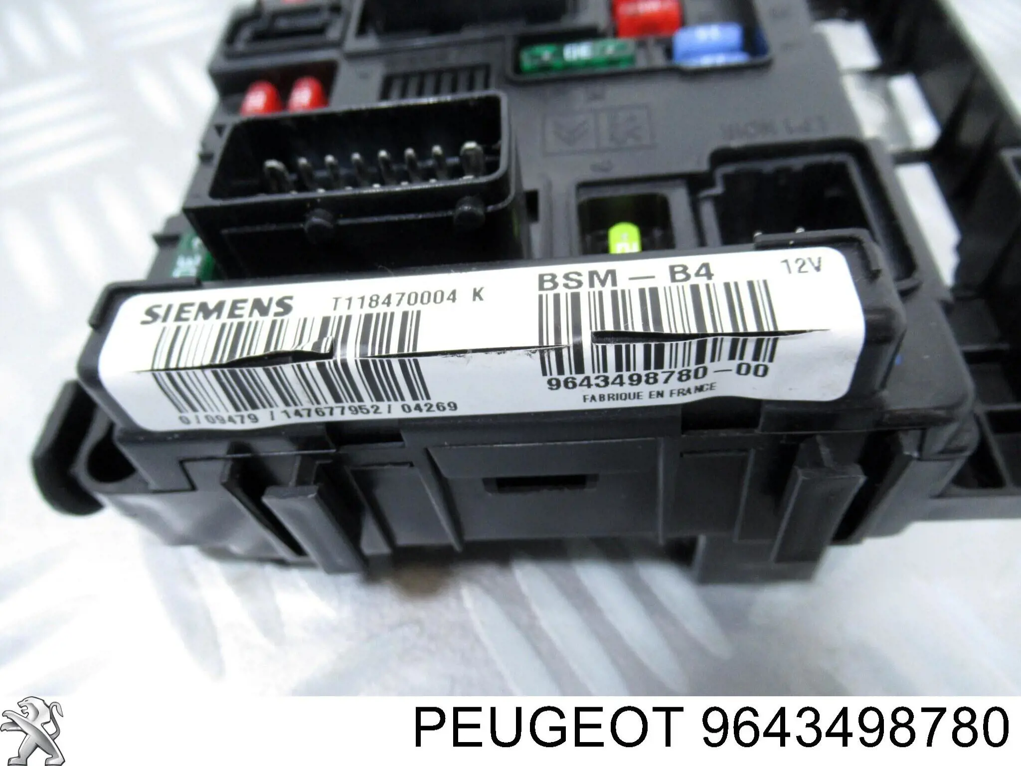 Блок предохранителей 9643498780 Peugeot/Citroen