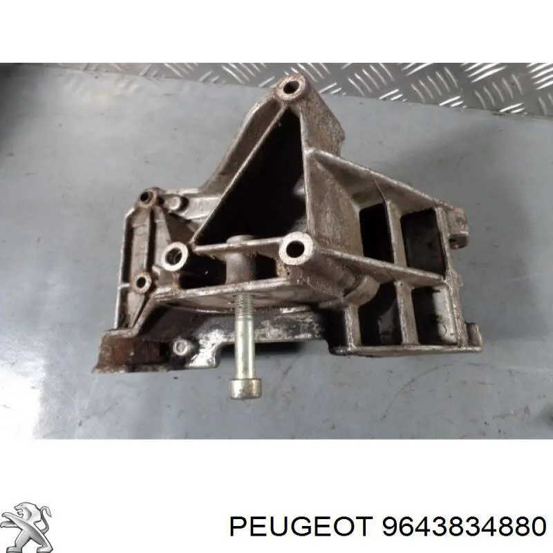 Кронштейн генератора натяжной Citroen C5 I хэтчбек (DC) (2001 - 2004) цена, от 4.54 USD