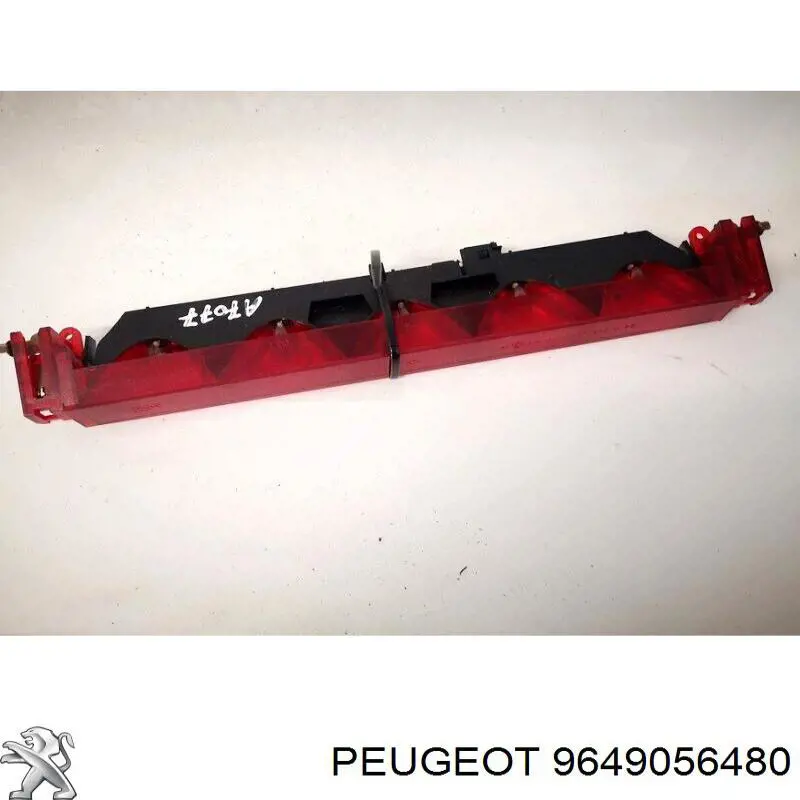  Задний стоп Peugeot 407 