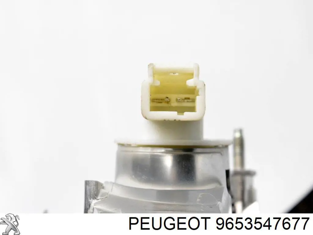 Фонарь задний правый, внутренний Peugeot/Citroen 9653547677 цена, от 43.38 USD
