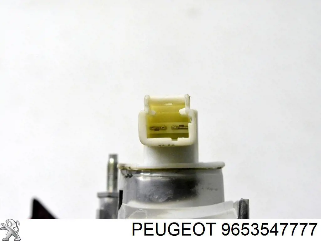 Фонарь задний левый, внутренний Peugeot/Citroen 9653547777 цена, от 24.21 USD