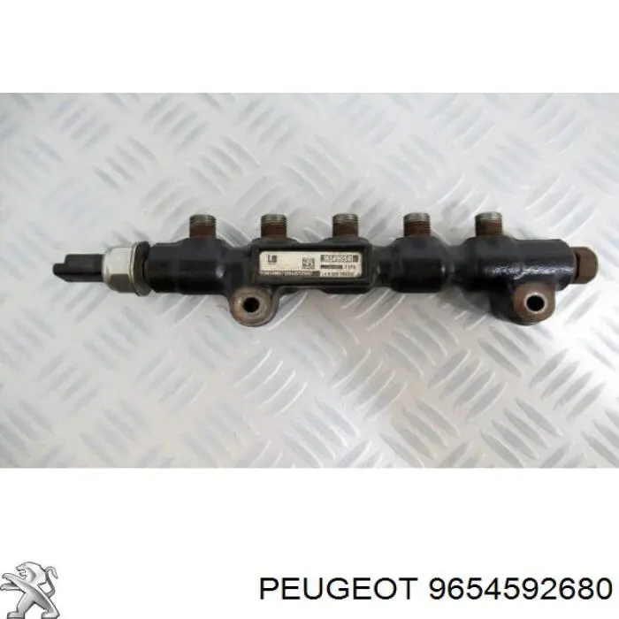 Датчик давления топлива 9654592680 Peugeot/Citroen