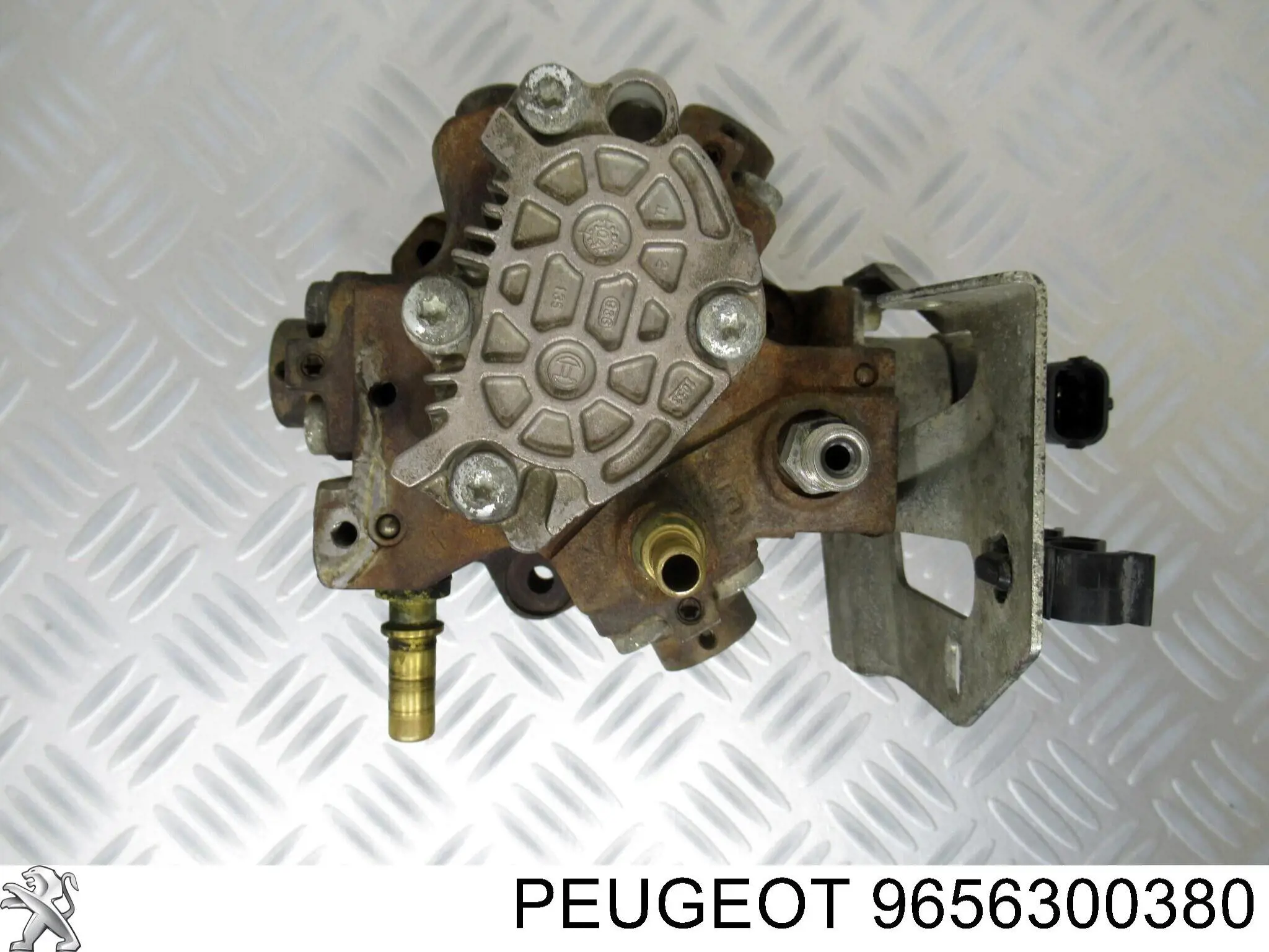 Насос топливный высокого давления (ТНВД) Peugeot/Citroen 9656300380 цена, от 56.52 USD