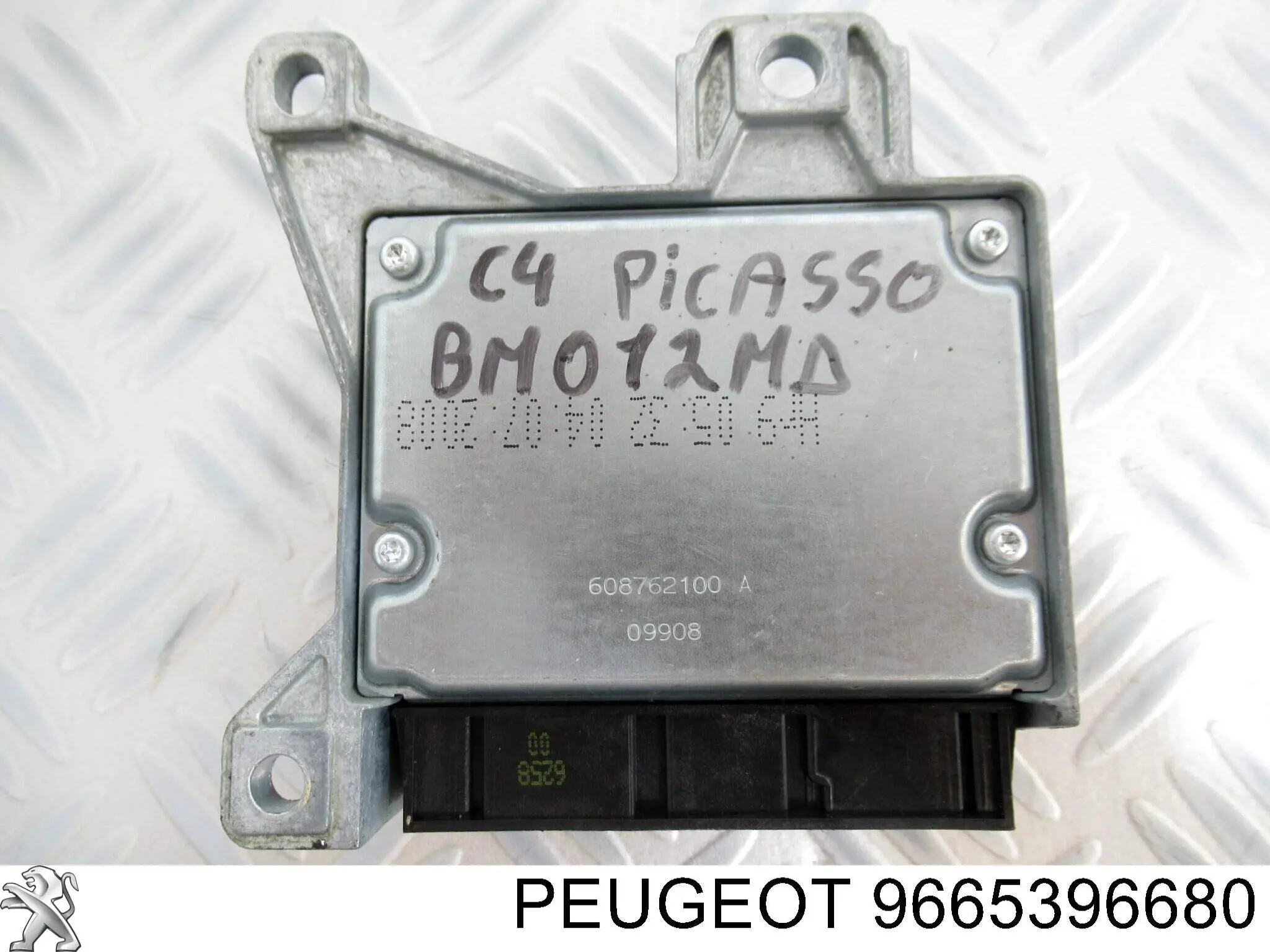 Купить 9665396680 Peugeot/Citroen Подушка AIRBAG водительская