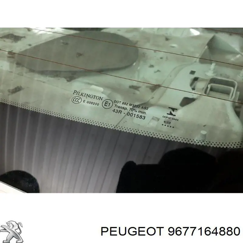 Автомобильное стекло заднее на Citroen C-Elysee  