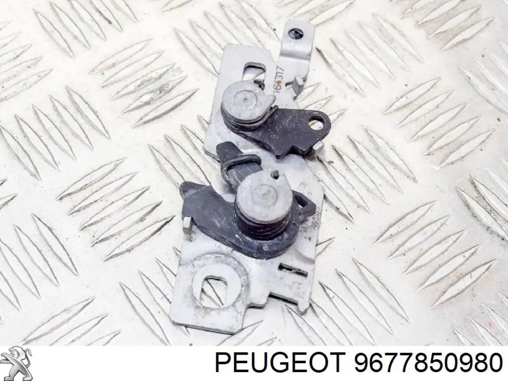 Замок капота Peugeot 308 2