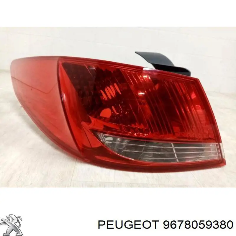 Lanterna traseira esquerda externa para Peugeot 408 
