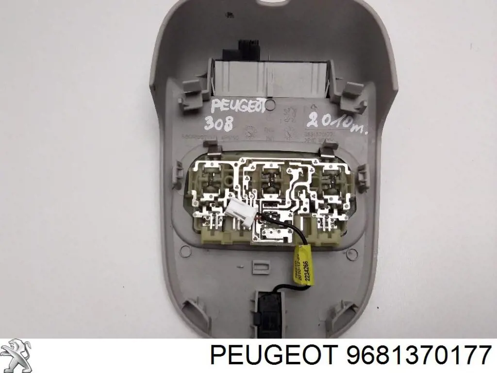 9681370177 Peugeot/Citroen quebra-luz de iluminação de salão (de cabina)