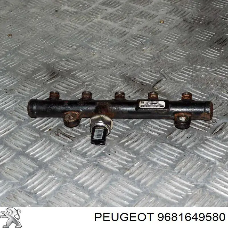 Распределитель топлива (рампа) 9681649580 Peugeot/Citroen