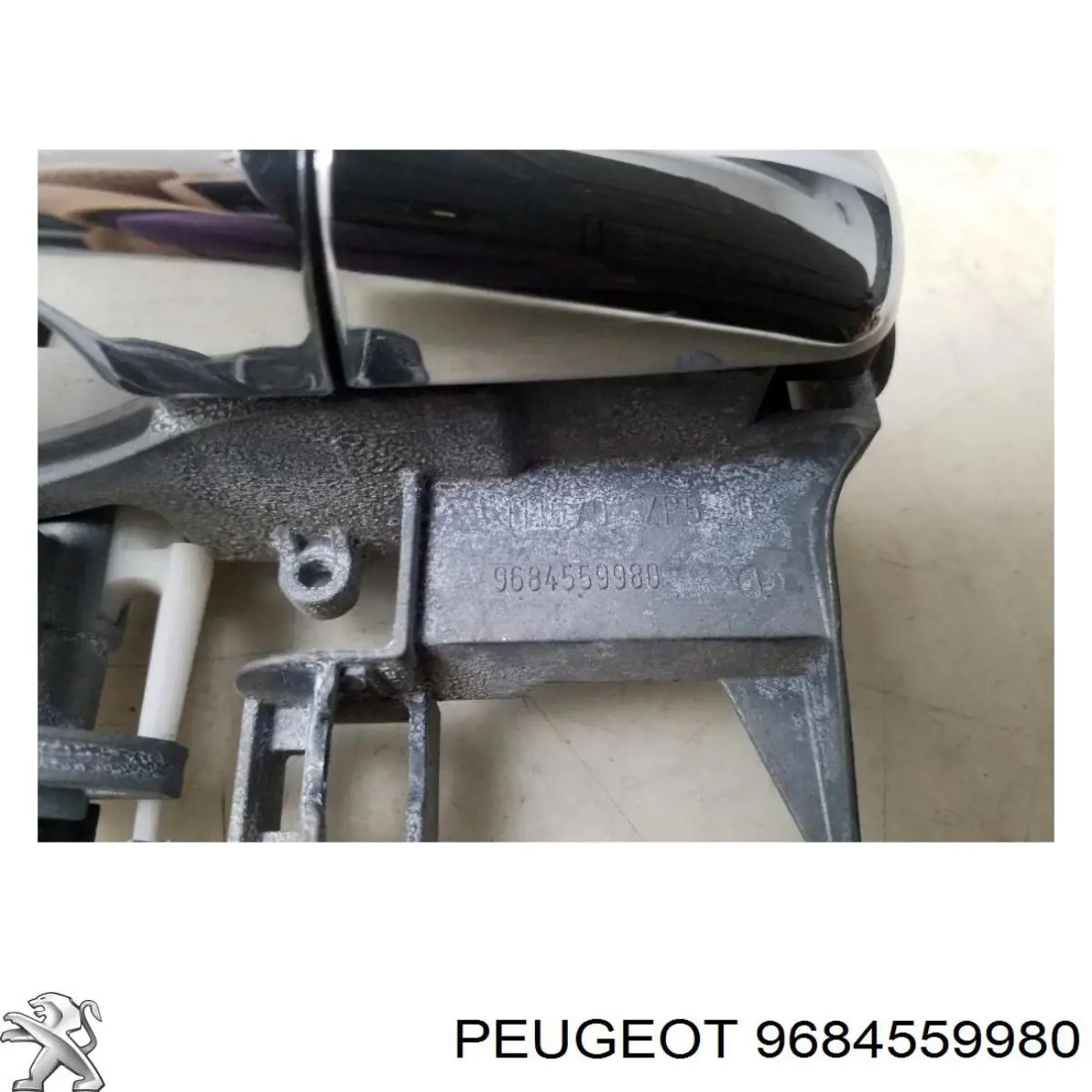 Купить 9684559980 Peugeot/Citroen Держатель наружной ручки двери правых дверей