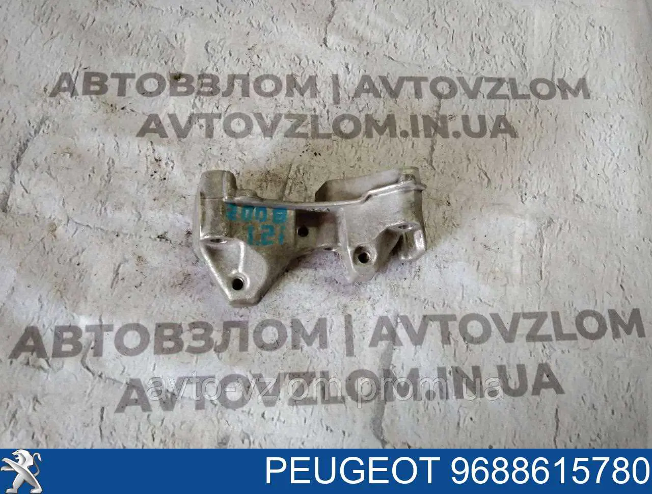 Кронштейн подушки (опоры) двигателя, правой Peugeot/Citroen 1807HS