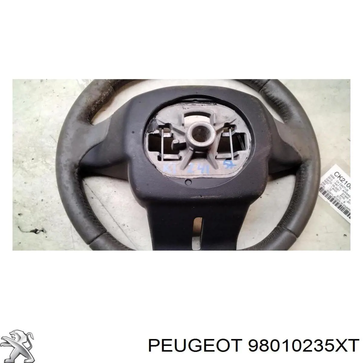 Молдинг двери передней левой Peugeot/Citroen 98010235XT цена, от 255.49 USD