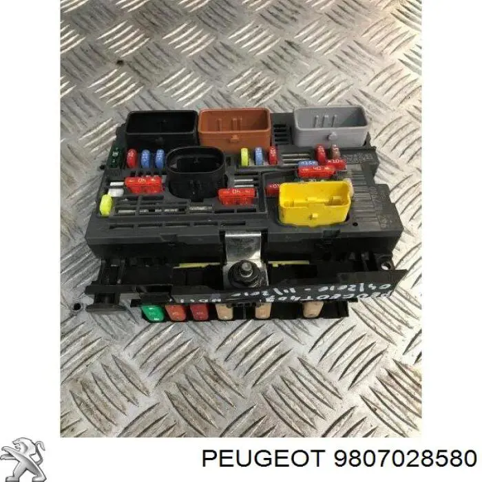 Unidade de dispositivos de segurança para Peugeot 407  6D