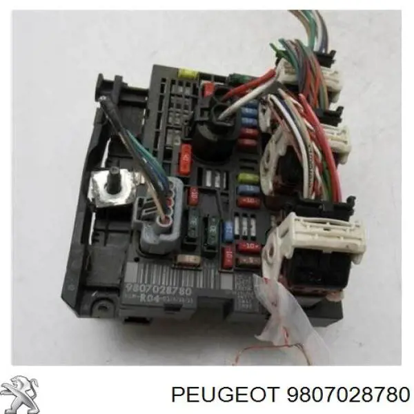 Коробка предохранителей Peugeot/Citroen 9807028680 цена, от 256.96 USD