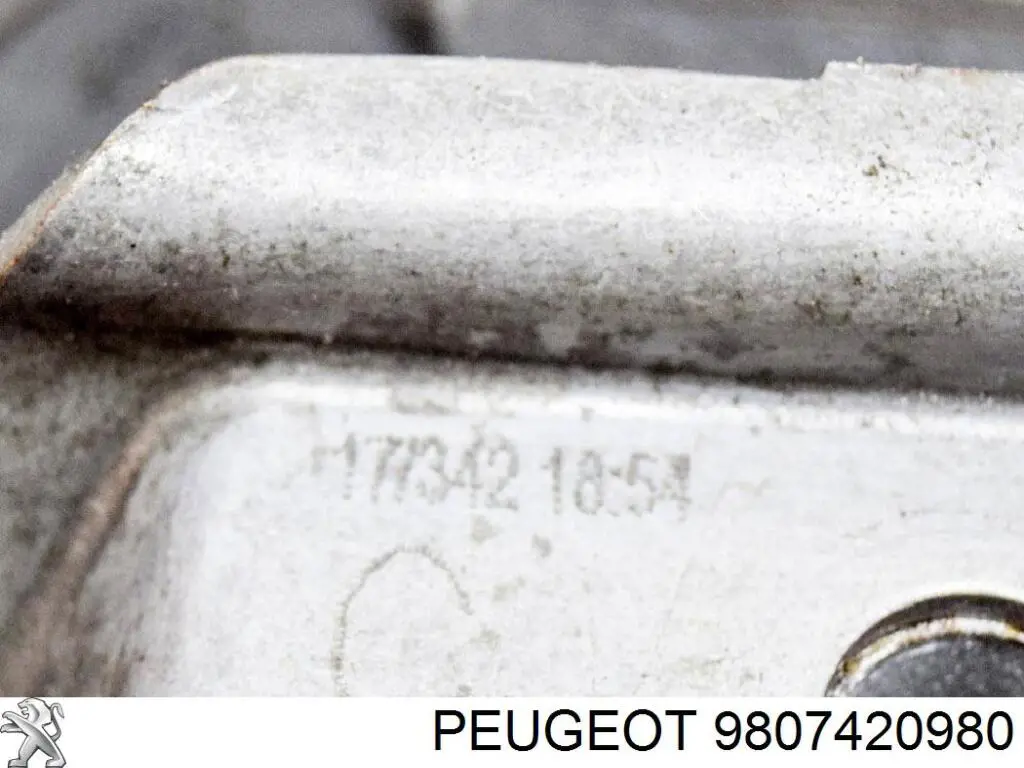 Подушка (опора) двигателя левая верхняя Peugeot/Citroen 9807420980 цена, от 38.54 USD