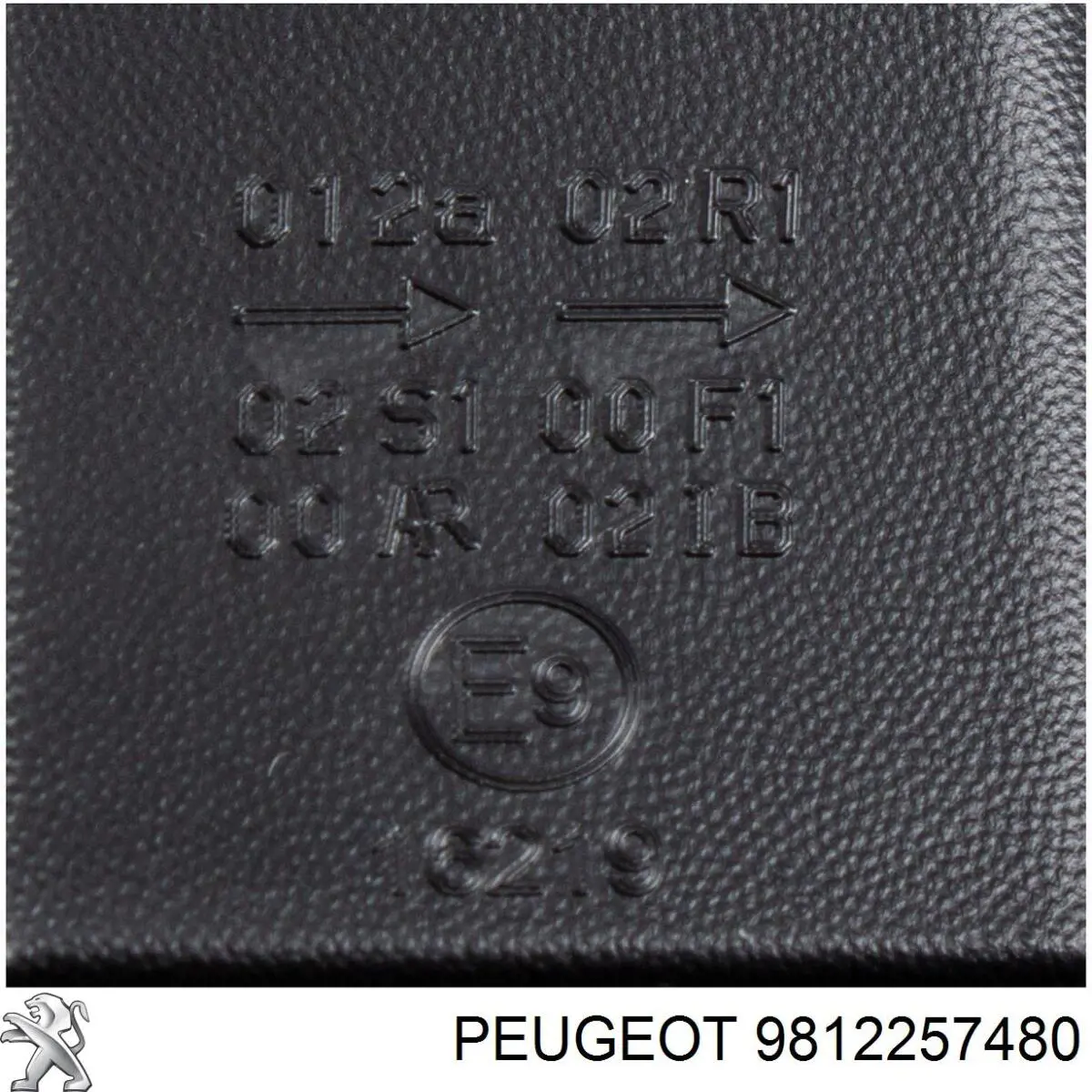 Фонарь задний правый Peugeot/Citroen 9812257480