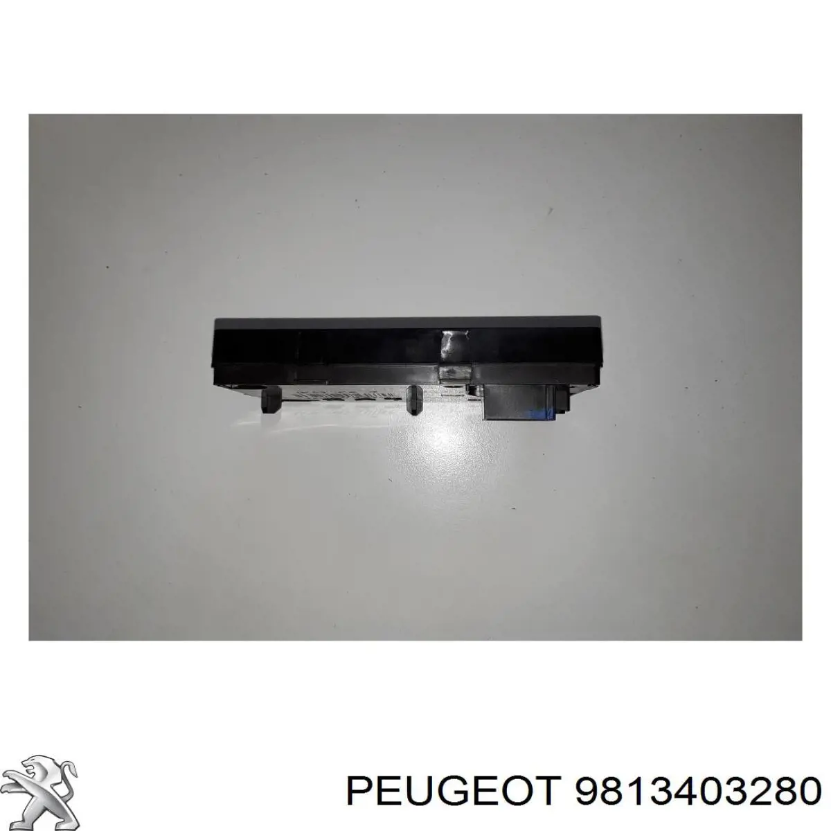 9813403280 Peugeot/Citroen Станция для беспроводной зарядки