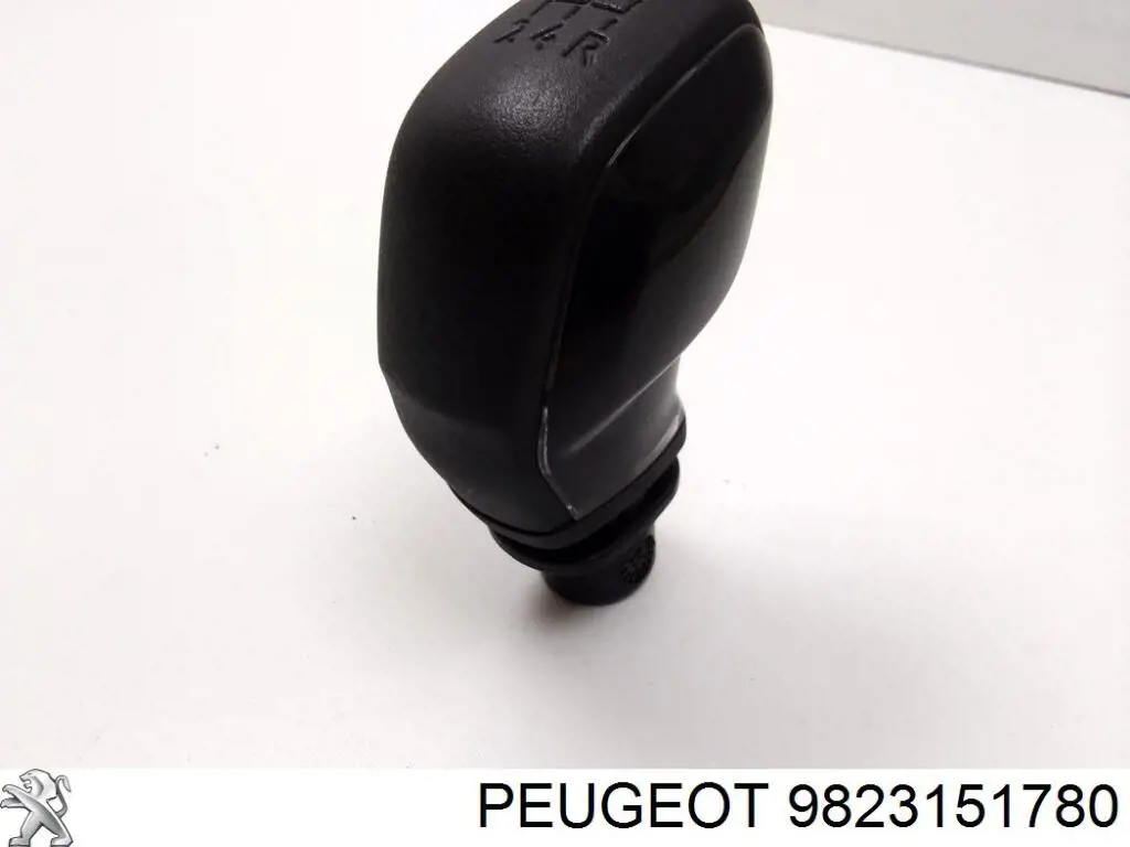 Балансир механизма переключения передач КПП 9823151780 Peugeot/Citroen