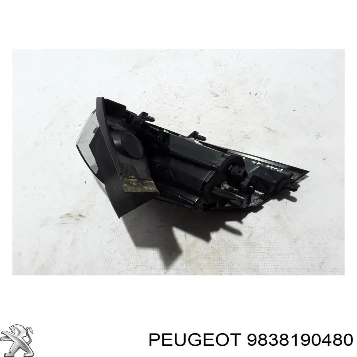 9838190480 Peugeot/Citroen Задний правый внешний фонарь
