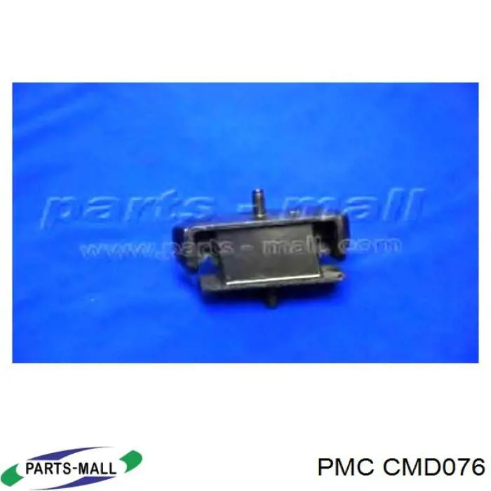 CMD076 Parts-Mall Задняя подушка двигателя
