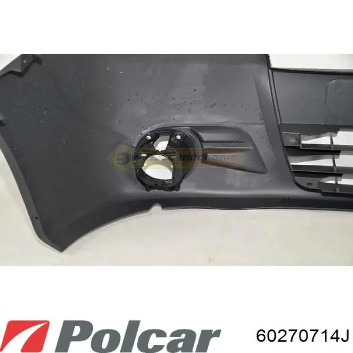 Передний бампер 60270714J Polcar