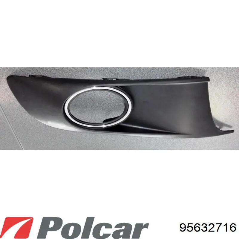 95632716 Polcar Заглушка ПТФ бампера переднего правая