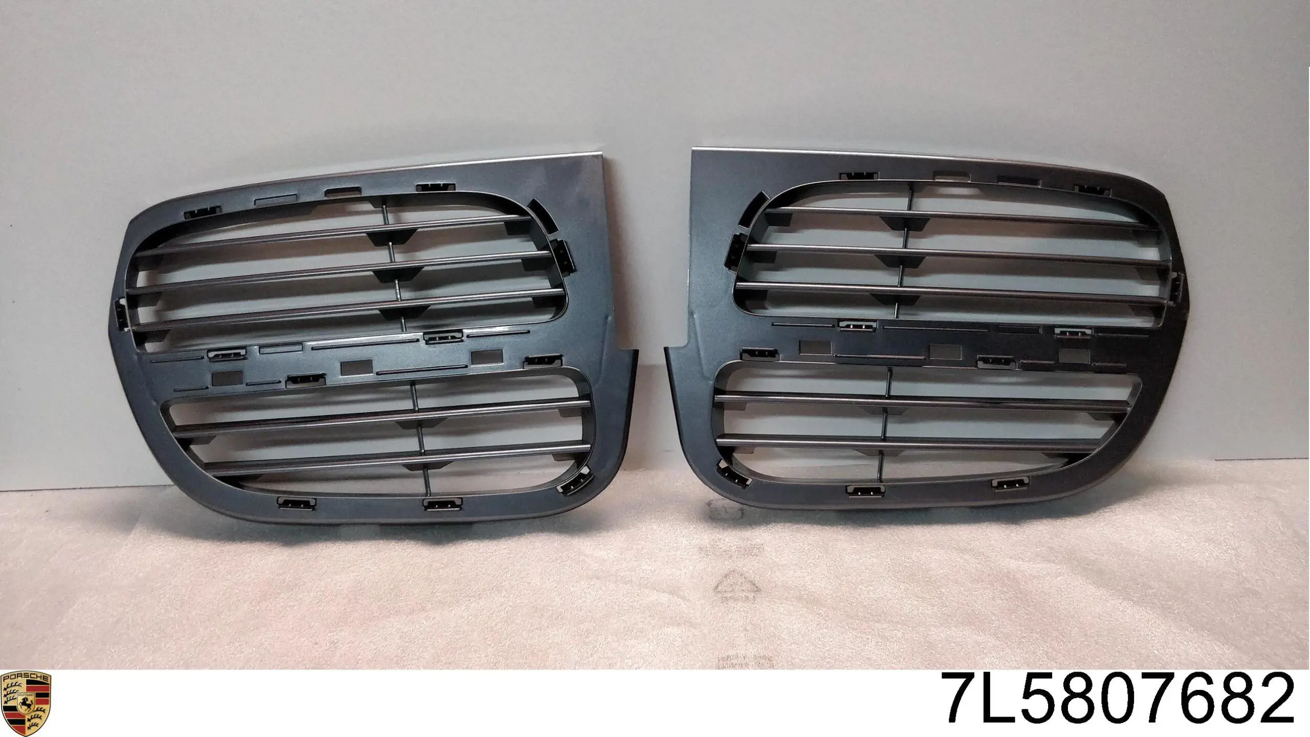 Купить 7L5807682 Porsche 