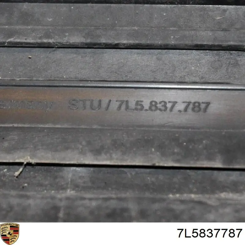 7L5837787 Porsche 