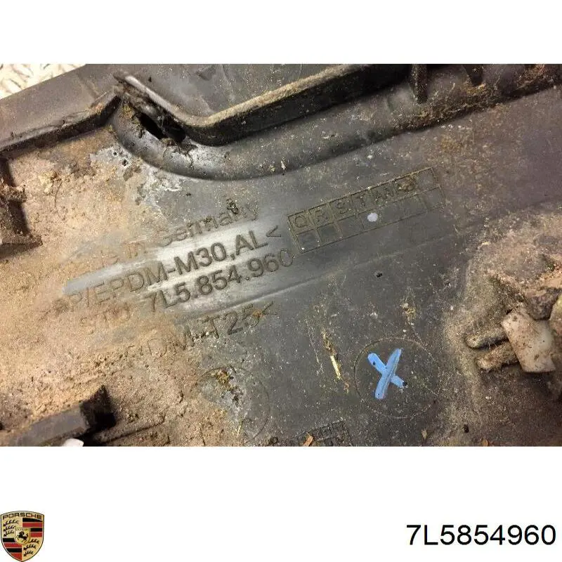 Накладка крыла переднего правого Porsche 7L5854960 цена, от 38.60 USD