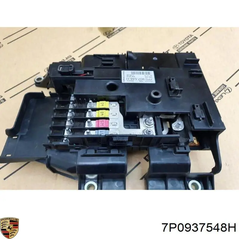Монтажный блок Porsche 7P0937548H