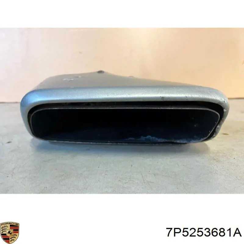  7P5253681A Porsche