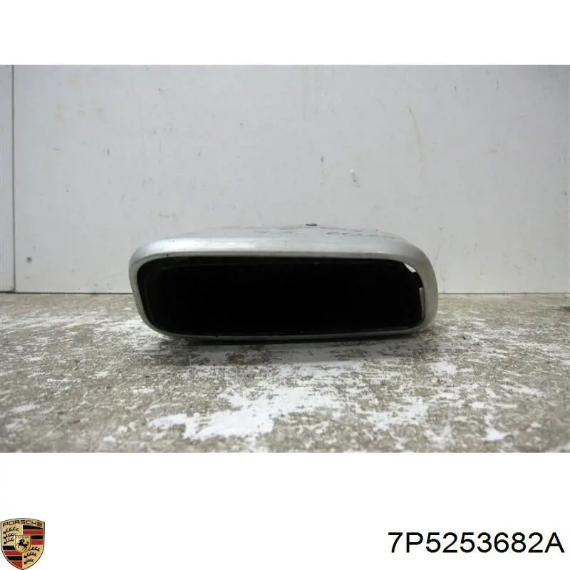 Купить 7P5253682A Porsche 