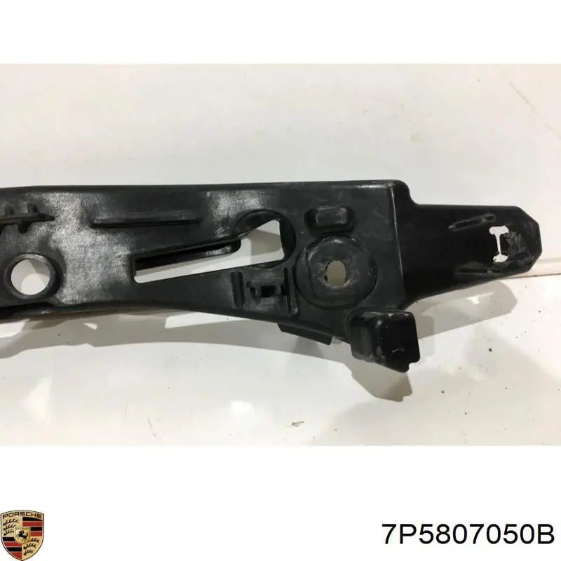 7P5807050B Porsche 