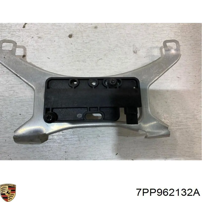  7PP962132A Porsche