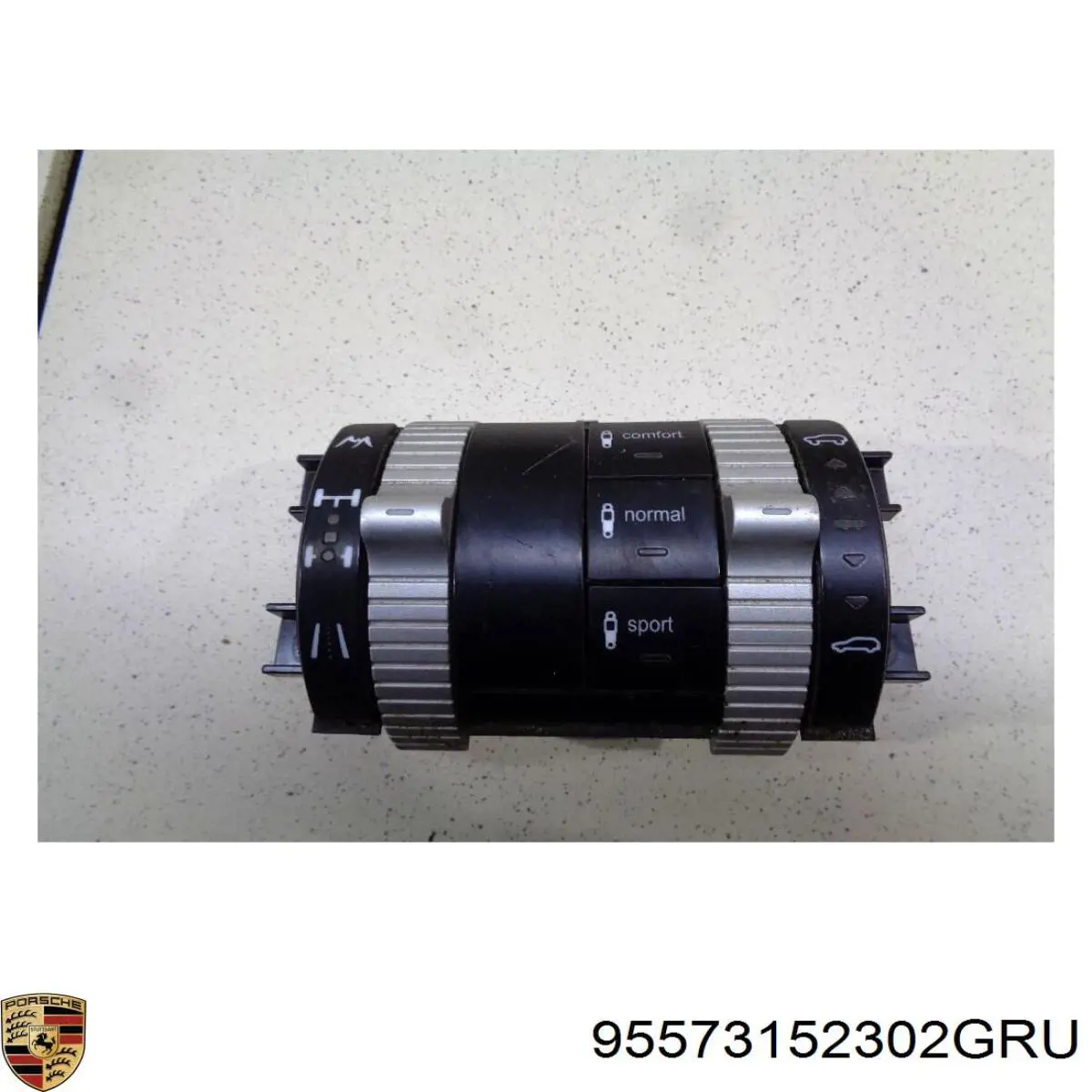 Купить 95573152302GRU Porsche Накладка водительского зеркала