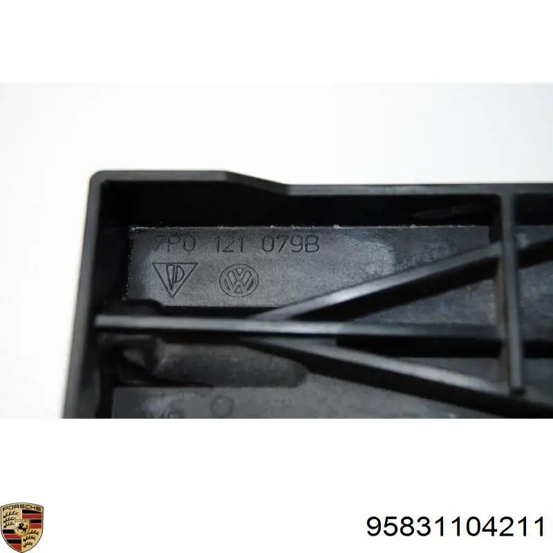 Рычаг задней подвески нижний, правый Porsche 95831104211